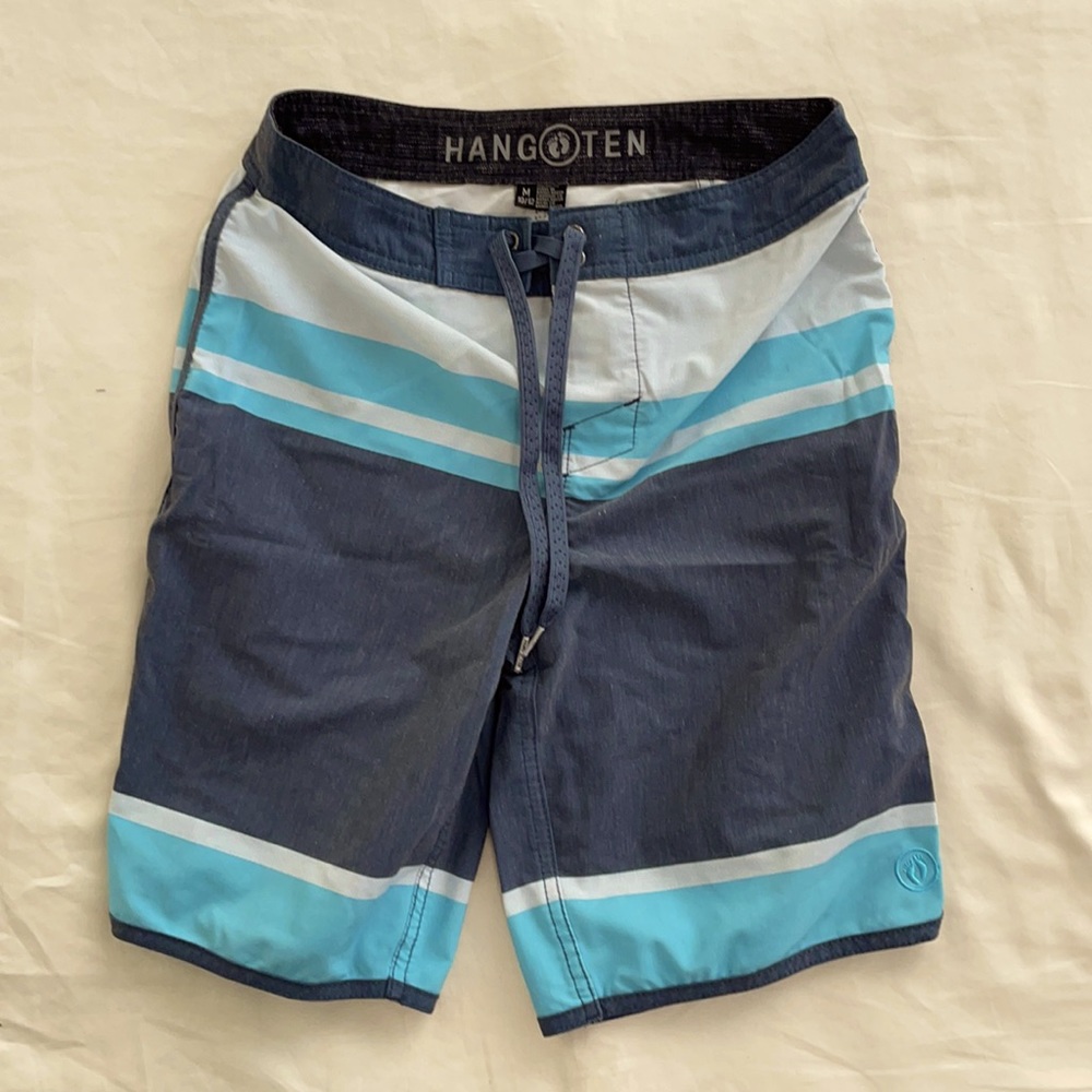 Hang Ten boys board shorts. Size M.
